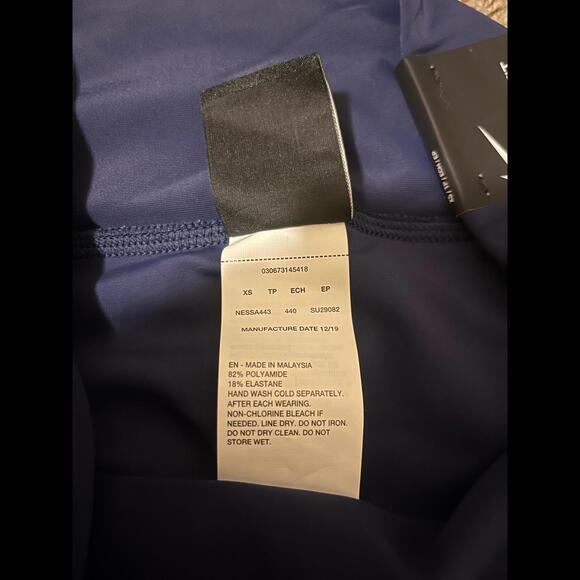 Nike Victory Women's Full-Coverage Straight-Leg Swim Pants - Picture 4 of 11